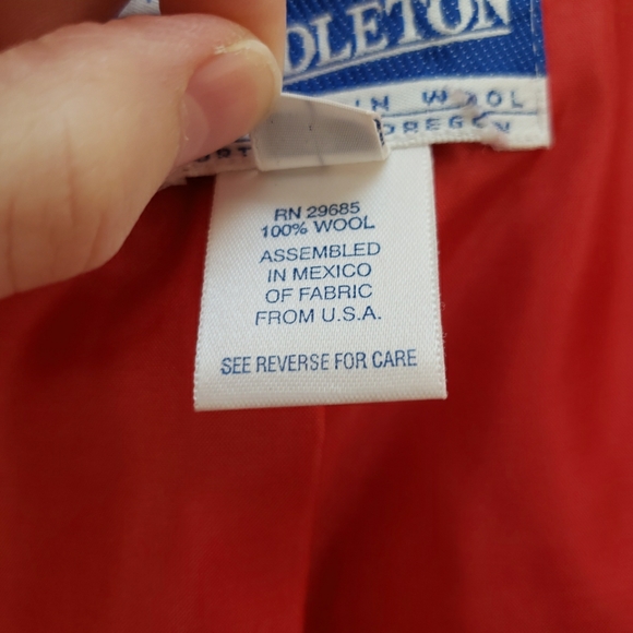 Pendleton Red Single Button Wool Blazer, Size 12 - Picture 9 of 9